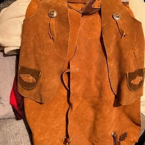 A kids suede vest chaps in holster vintage